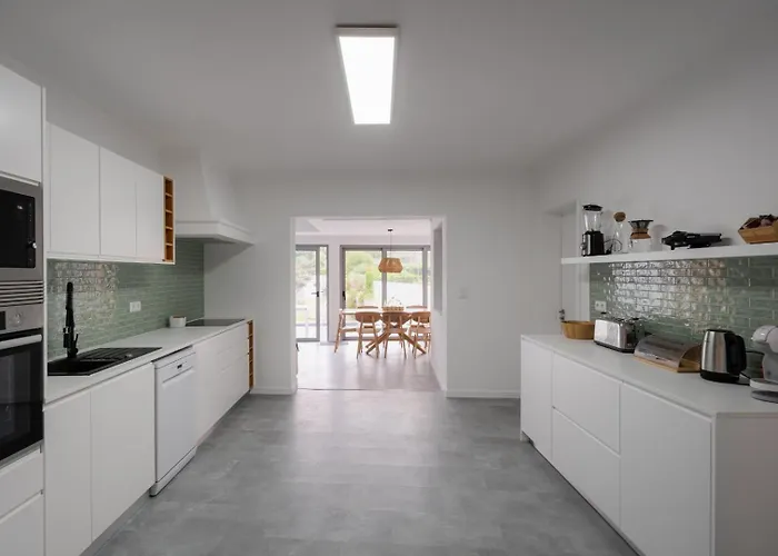 Figueiras House Populo בית הארחה Ponta Delgada